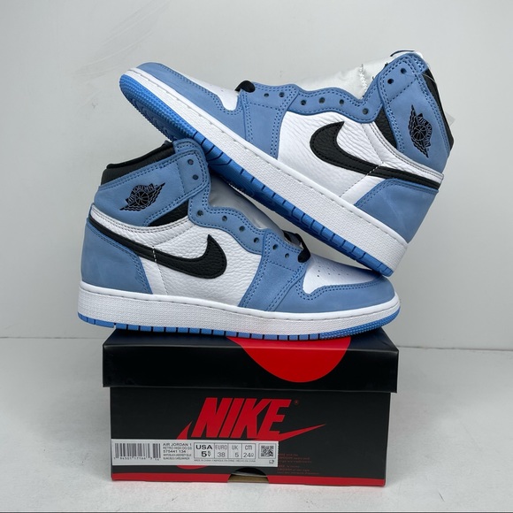 Jordan Shoes - Nike Air Jordan 1 Retro High “University Blue/UNC”